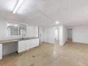 Local comercial en venta en calle De la Manigua,...