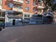 Local comercial en venta en calle De Magalhães,...