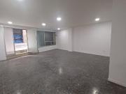 Local comercial en venta en calle De Sant Hermenegild,...