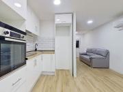 Local comercial en venta en calle De Sigüenza,...