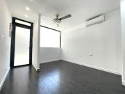 Local comercial en venta en calle De Súria, Barcelona,...