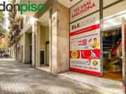 Local comercial en venta en calle De València,...