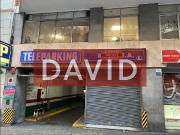 Local comercial en venta en calle De Viladomat,...