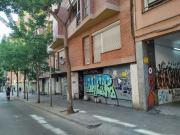 Local comercial en venta en calle Del Torrent de...
