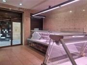 Local comercial en venta en calle D'urgell, Manresa,...