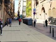 Local comercial en venta en calle Sant Antoni Abat,...