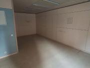 Local comercial en venta en calle Segrià, Lleida, de 52...