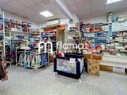 Local comercial en venta en calle Vintiun, Tarragona, de...