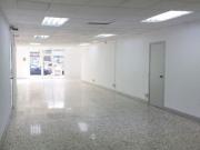 Local comercial en venta en Hospitalet de Llobregat, L´,...