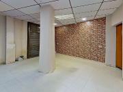 Local comercial en venta en Manresa, de 73 m² 2...