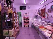 Local comercial en venta en Santa Coloma de Gramanet, de...