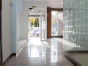 Local Comercial en venta, Oviedo