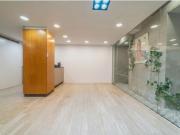 Local comercial en zona Pau Casals. XNVV T1104