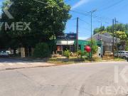 LOCAL COMERCIAL ESQUINA GONNET
