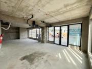 Local comercial estratégico Av. Nicolás Arriola La Victoria