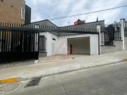 LOCAL COMERCIAL ESTRATEGICO Y FUNCIONAL AV. RICARDO...