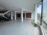 LOCAL COMERCIAL FRENTE A MERCADO DE ALTO TRANSITO DE...