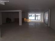 LOCAL COMERCIAL JUNTO CENTRO COMERCIAL