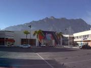 Local Comercial Plaza Santa Catarina 50m2 p.Alta