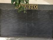 Local comercial sobre Av. Rivadavia, Primera Junta