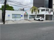 Local comercial + Town House en Rio amazonas, Del Valle,...
