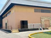 LOCAL COMERCIAL VITRINA AVENIDA DOLORES