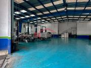 Local comercial/bodega/showroom en RENTA con excelente...