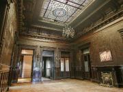 LOCAL COMERCIAL/OFICINAS CASONA ANTIGUA. BARRACAS