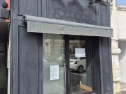 Local commercail dans une rue passante secteur...