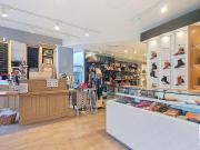 Local commercial 135 m²