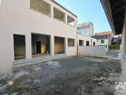 Local commercial 186 m²
