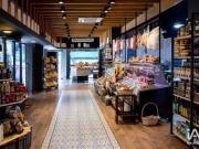 Local commercial 200 m²