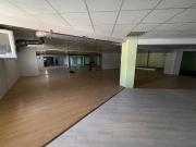 Local Commercial 370
