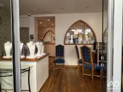 Local commercial 80 m²