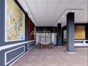 Local commercial avec grande vitrine sur rue animée