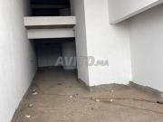 Local commercial de 130m² bien situé à Sonaba