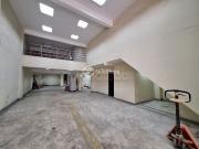 Local Commercial de 360 m² avec Soupente à louer