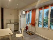 Local Commercial en fond de cour