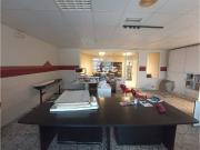 local con buenas vistas y escaparate