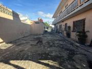 Local con Terreno en Avenida principal muy transitada,...