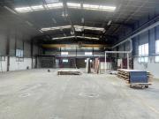 Local d'activité à louer Chassieu 1350 m², hauteur...