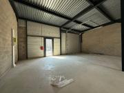 Local d'activité et bureaux neufs à vendre Persan...