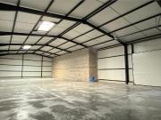 Local d'activités neuf à vendre Montagnat Proche...