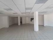 Local de 147m2 planta baja en plaza paseo Diamante