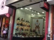 Local de 2 plantas sótano en excelente ubicación. Barrio...