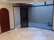 LOCAL DE 50M2 EN RENTA CERCA DE LOS ARCOS