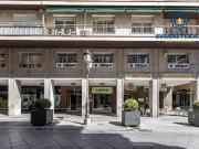 LOCAL DE DOS PLANTAS EN ANGEL GANIVET