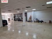 LOCAL DISPONIBLE PARA CUALQUER TIPO DE NEGOCIO, MUY...