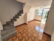 Local duplex en 1er piso puerta calle
