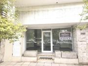 Local en alquiler. A 20 mts de Plaza Mitre. Frente en...